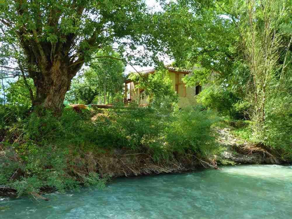 -Moulin De Solaure- Hotel Aix-en-Diois Exterior foto
